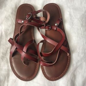 American eagle like new sandals